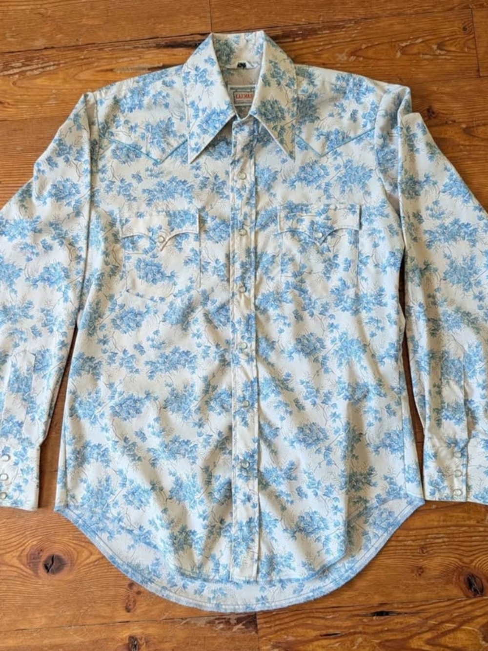 Vintage KARMAN floral western shirt
